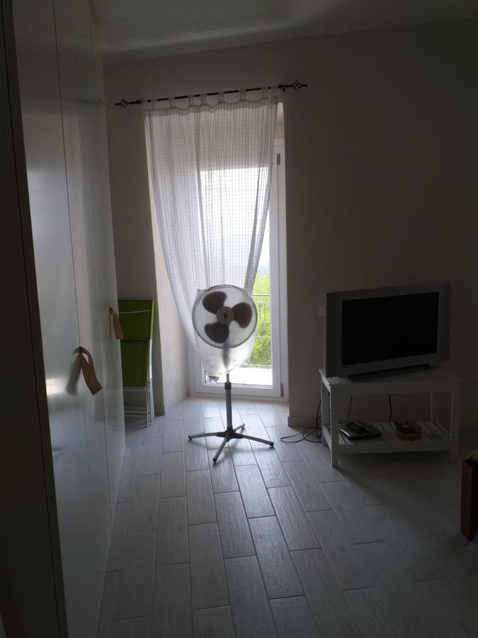 CASA di VECCHIO BORGO Villa Sarzana Esterno foto