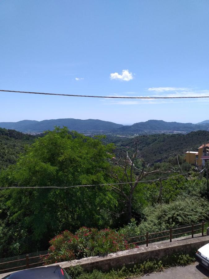 CASA di VECCHIO BORGO Villa Sarzana Esterno foto