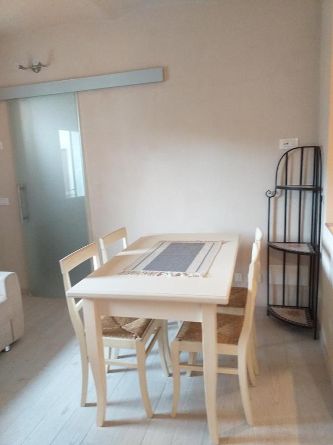 CASA di VECCHIO BORGO Villa Sarzana Esterno foto